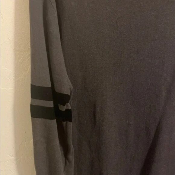 Five Four Men's Green Long Sleeve Tee - Picture 4 of 4